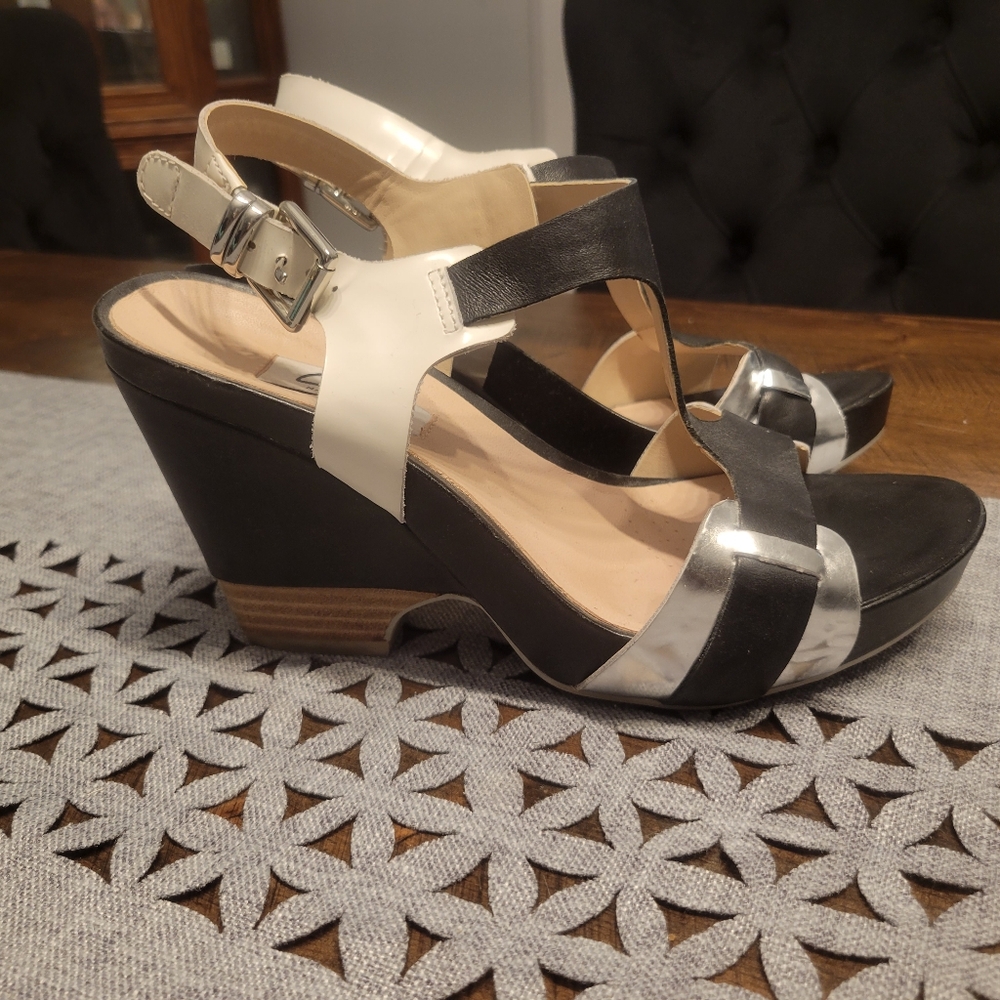 Clark's wedge sandal